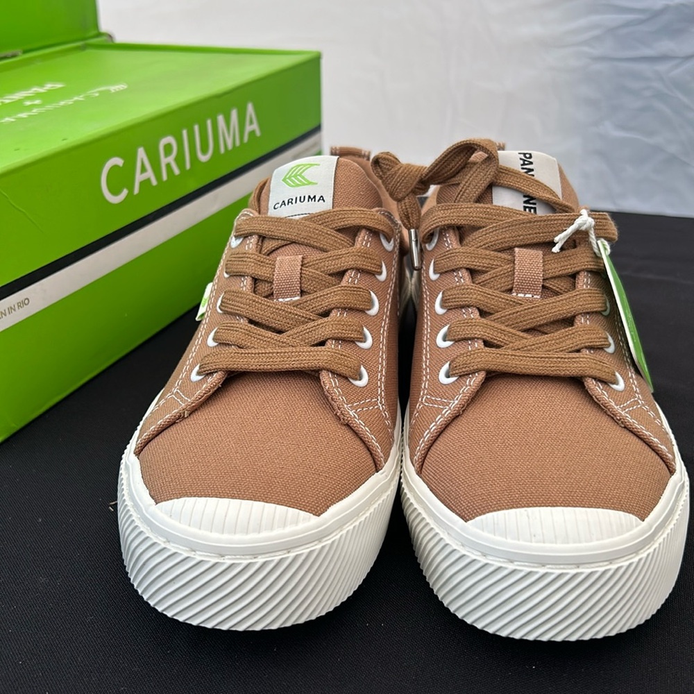 OCA Low Pantone Lion Canvas Contrast Thread Sneaker - Size 9 Women/7.5 Men